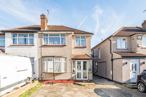 3 bedroom semi-detached house for sale, Leven Way, Hayes, UB3