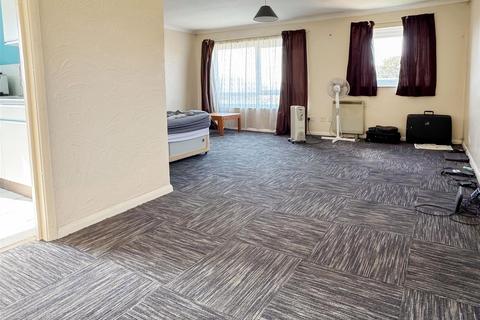 undefined, Maltravers Road, Littlehampton BN17