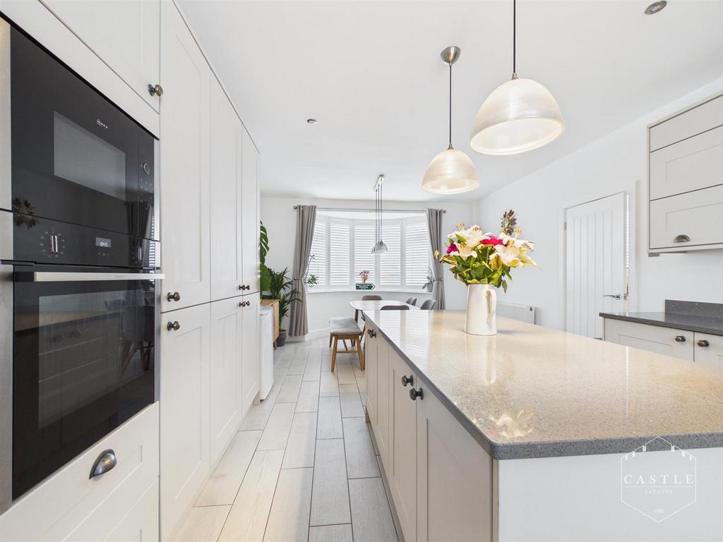 Breakfast kitchen