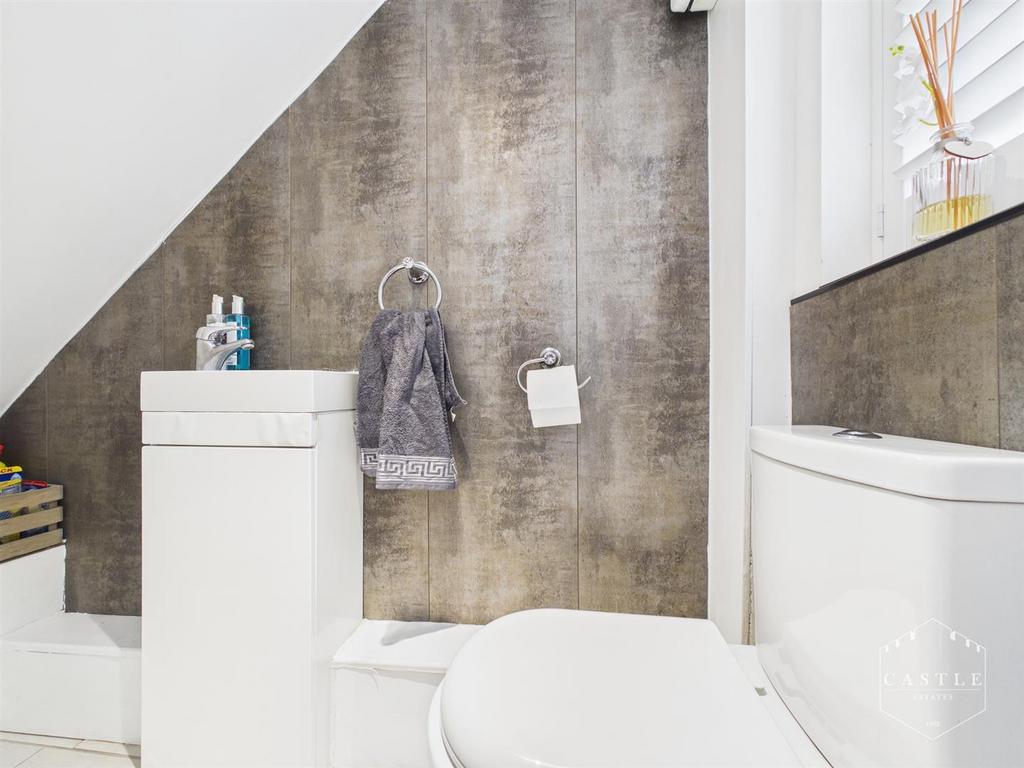Guest cloakroom
