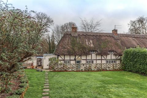 3 bedroom semi-detached house for sale, Horsebridge Road, Broughton, Stockbridge, Hampshire, SO20