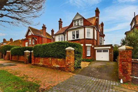 Milnthorpe Road, Eastbourne