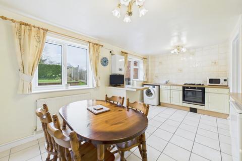 3 bedroom semi-detached house for sale, Loosemore Drive, Sheffield, South Yorkshire, S12