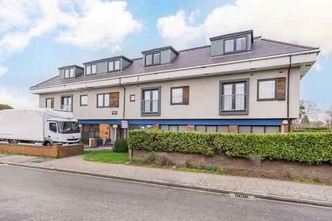 2 bedroom flat to rent, Lyon Road, Walton-On-Thames KT12