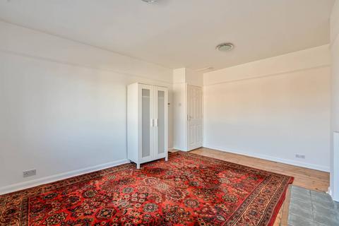 undefined, Ewell Road, Surbiton, KT6