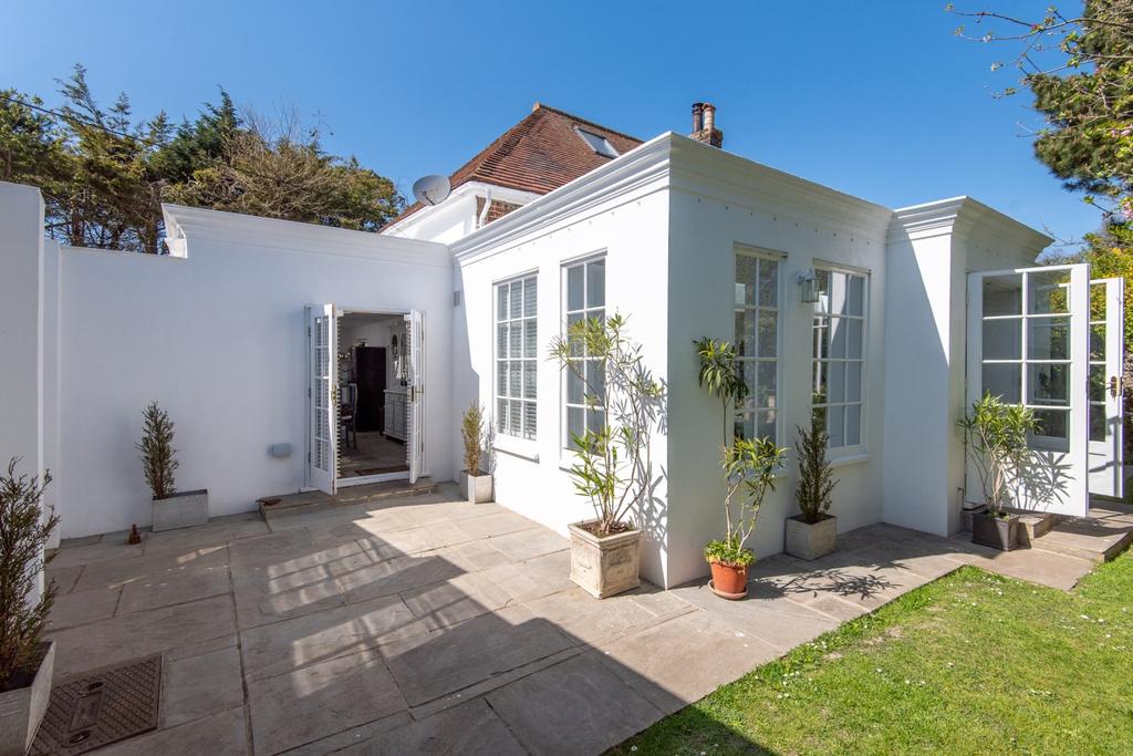 White Cottage-11