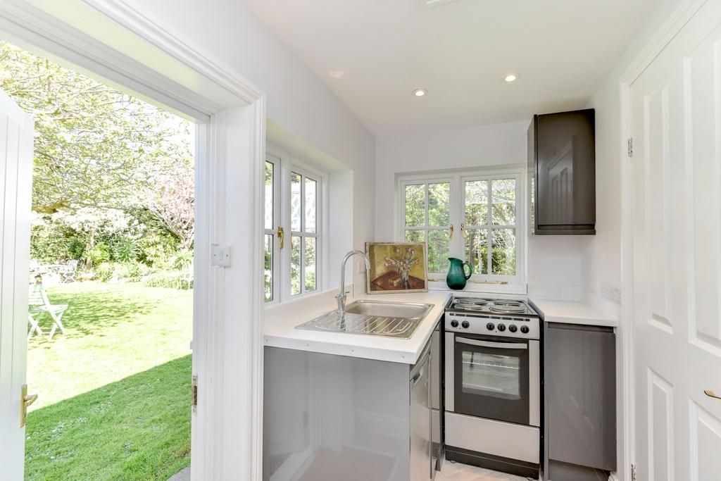 White Cottage-16
