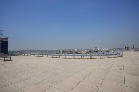 2 bedroom flat to rent, Falcon Wharf, Battersea, London, SW11