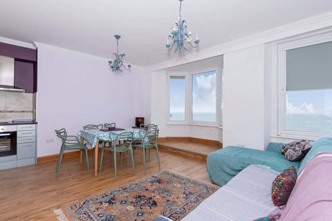 1 bedroom flat for sale, Kings Road, Brighton, BN1