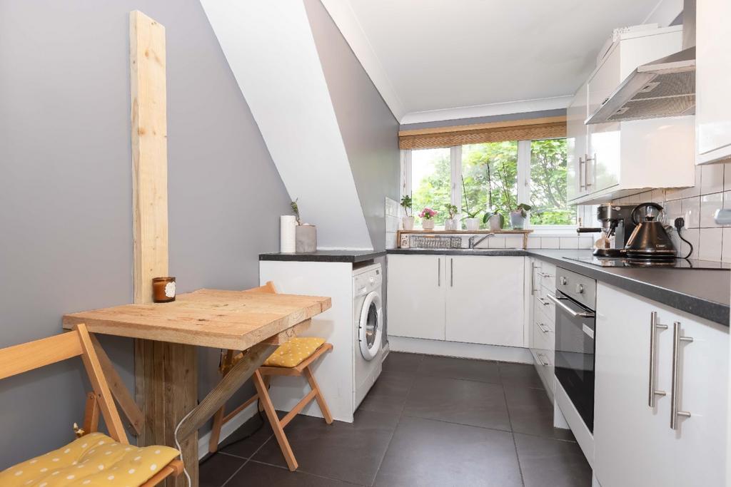 Hangleton 5