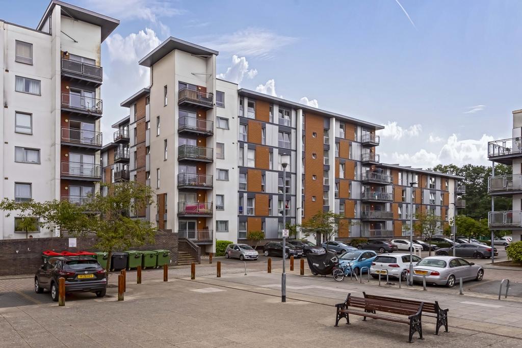 Page Court 13