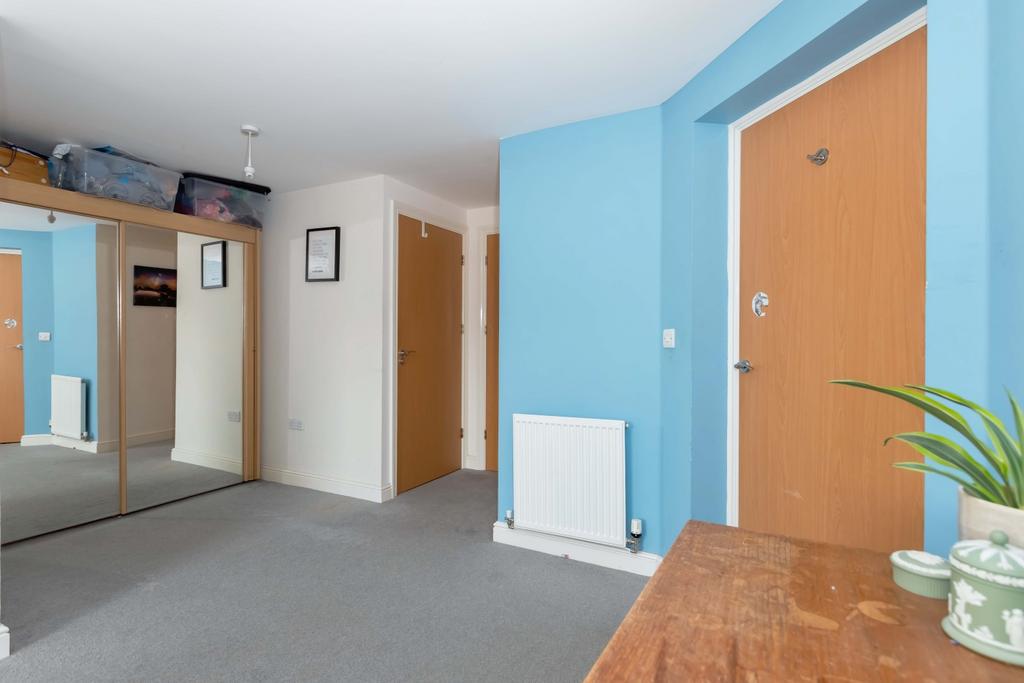 Page Court 12