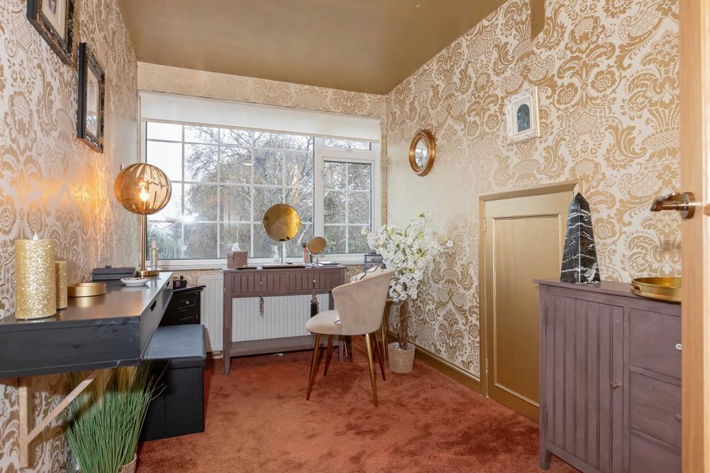 Furze Road 15