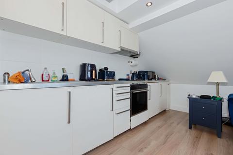1 bedroom flat for sale, Richmond Road, Worthing, BN11