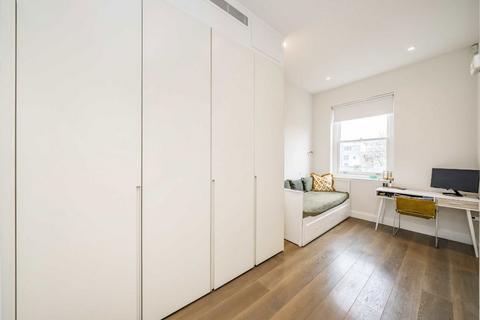 2 bedroom flat to rent, Pembridge Crescent, London W11