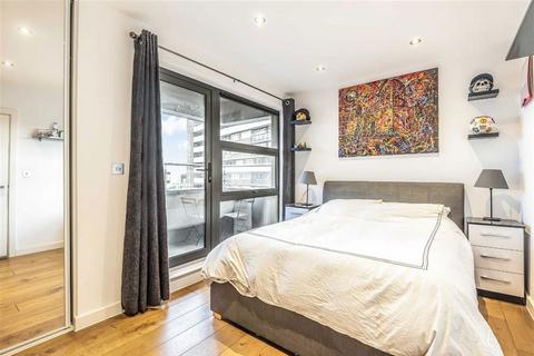 4 bedroom flat for sale, Damien Street, London E1