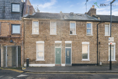 4 bedroom terraced house for sale, London N17