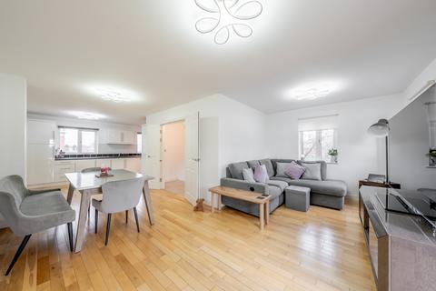 4 bedroom semi-detached house for sale, St James Mews, Leeds LS15
