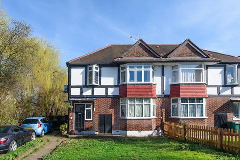 1 bedroom maisonette for sale, Rushgrove Ave, Colindale, London, NW9