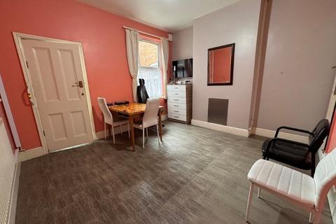 3 bedroom terraced house for sale, Epsom Rd, Leicester, Leicestershire. LE4 5DB