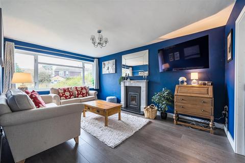 undefined, Sulgrave Crescent, Tring