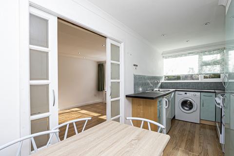 2 bedroom apartment for sale, Palmerston Road, Buckhurst Hill, IG9