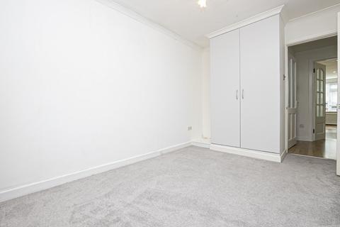 2 bedroom apartment for sale, Palmerston Road, Buckhurst Hill, IG9