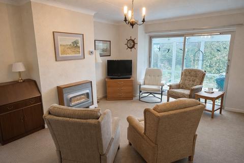 3 bedroom detached bungalow for sale, The Greenway, Potters Bar, EN6