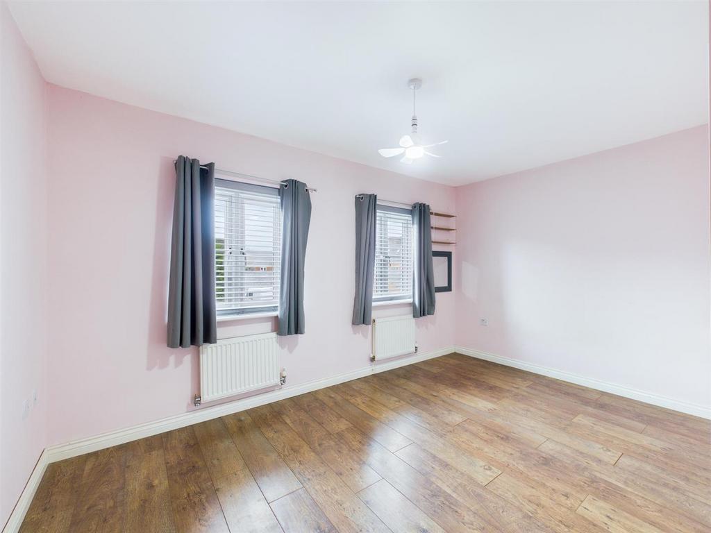 Bedroom 2.jpg