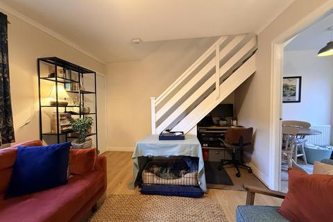 undefined, Sturdee Grove, Huntington Road