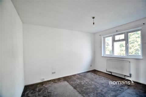 4 bedroom house to rent, Chiltern Court, Widmore Road, Uxbridge, UB8