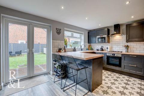 3 bedroom semi-detached house for sale, Aston Drive, Newhall, Swadlincote