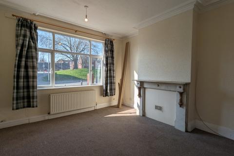1 bedroom ground floor maisonette to rent, Halesowen Road, Netherton, DUDLEY
