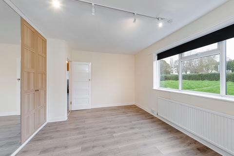 2 bedroom apartment to rent, South  Gardens, Wembley HA9