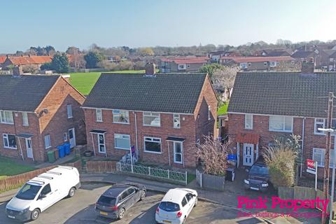 2 bedroom terraced house to rent, Hales Crescent, Hedon, Hull