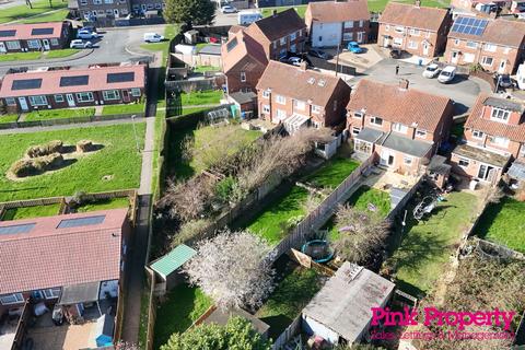 2 bedroom terraced house to rent, Hales Crescent, Hedon, Hull