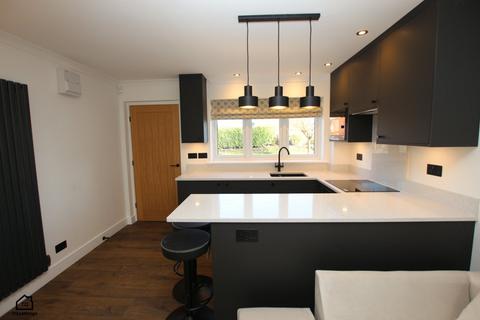 undefined, Barlow Road, Altrincham WA14
