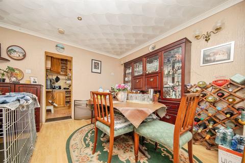 3 bedroom detached bungalow for sale, Oakley Road, Harwich Road, Harwich