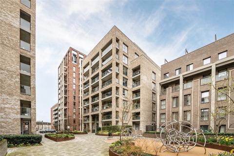 1 bedroom flat for sale, Chamberlain Court, 16 Shipbuilding Way, London, E13