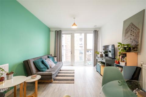 1 bedroom flat for sale, Chamberlain Court, 16 Shipbuilding Way, London, E13