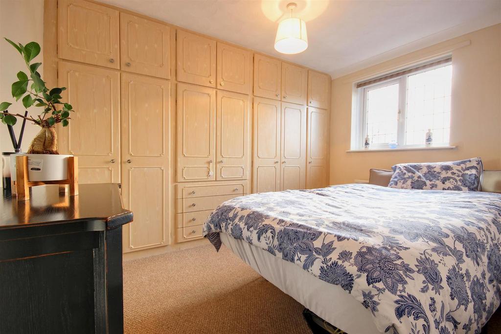 BEDROOM 2 (front)