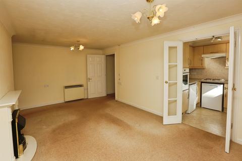 1 bedroom retirement property for sale, Archers Road, Eastleigh