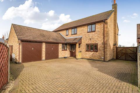 4 bedroom detached house for sale, 4 Thorneycroft Close, Broughton Astley, LEICESTER