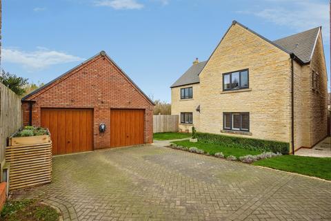 4 bedroom detached house for sale - Greenfield Close, Waltham On The Wolds, Melton Mowbray