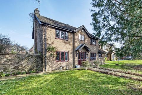 4 bedroom detached house for sale, High Street, Chelveston