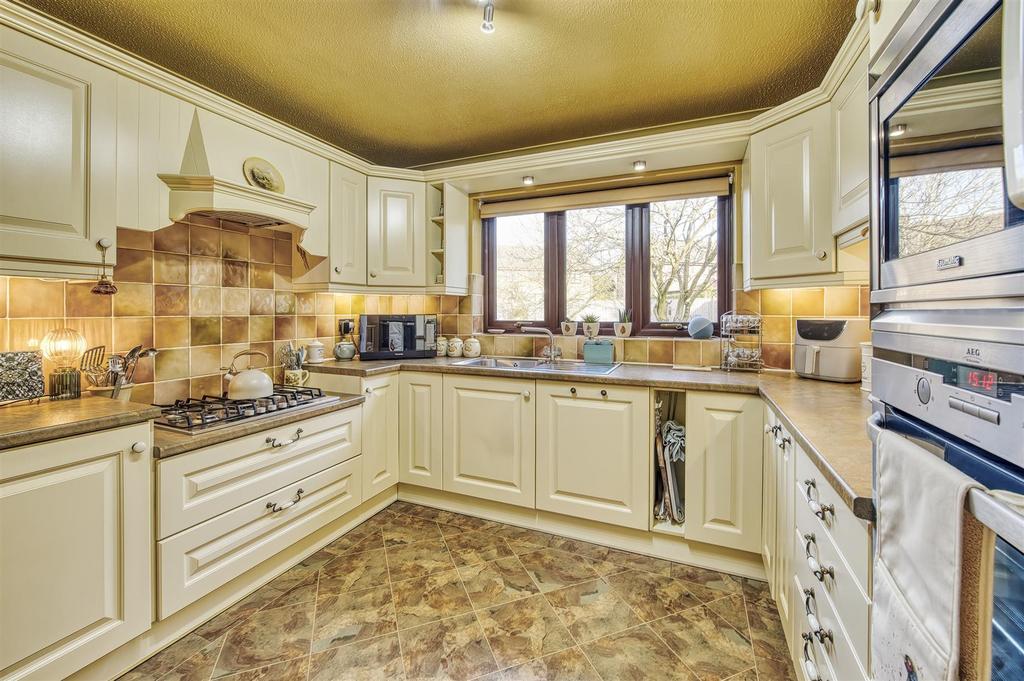 -D78 9232 HDR-07.jpg