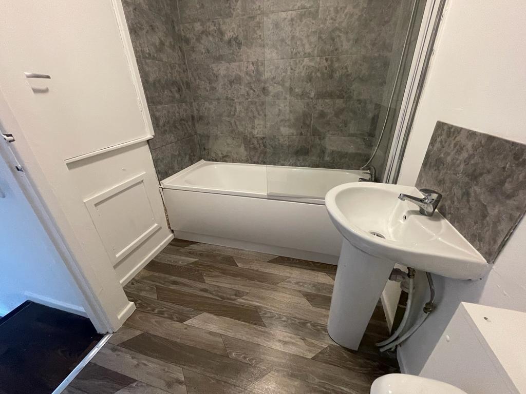 BAthroom2
