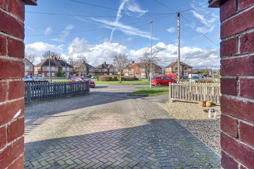 -D78 9402 HDR-02.jpg