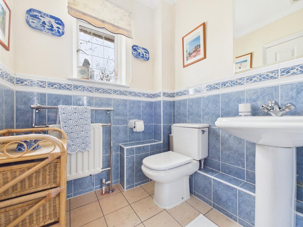 En Suite Shower Room