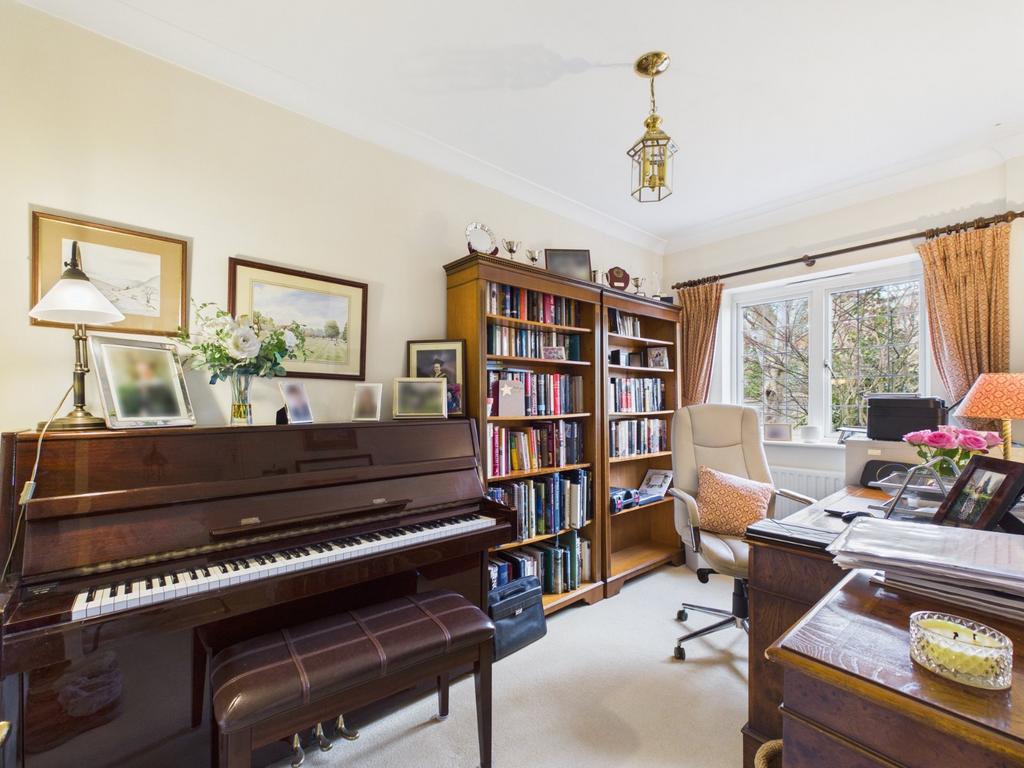 Study/Home Office